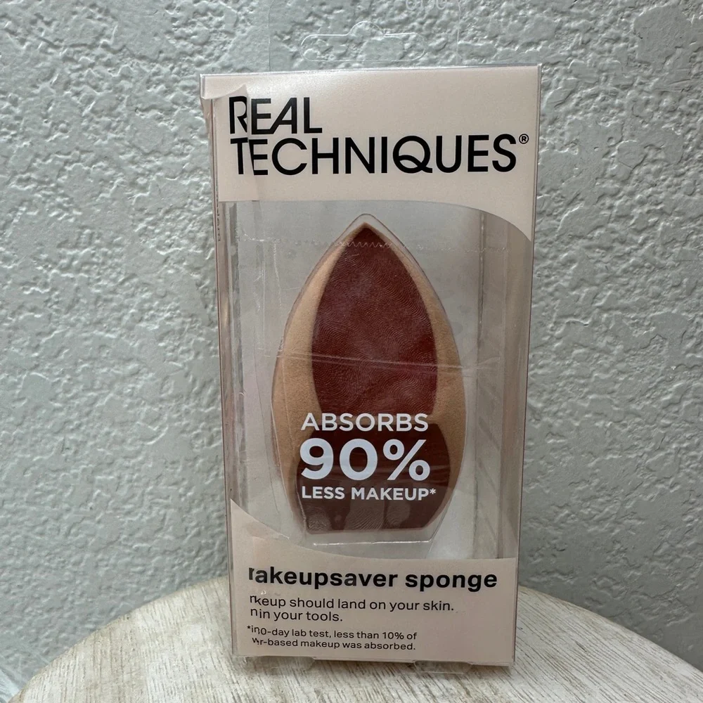 $6 🌙 Real Techniques Makeup Saver Sponge - Brown NEW